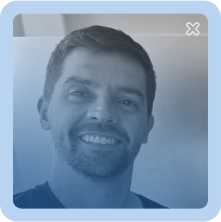 Foto do fundador e COO da Lia, Leonardo Lopes